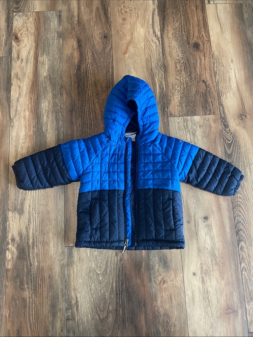 Columbia puffer jacket 2T